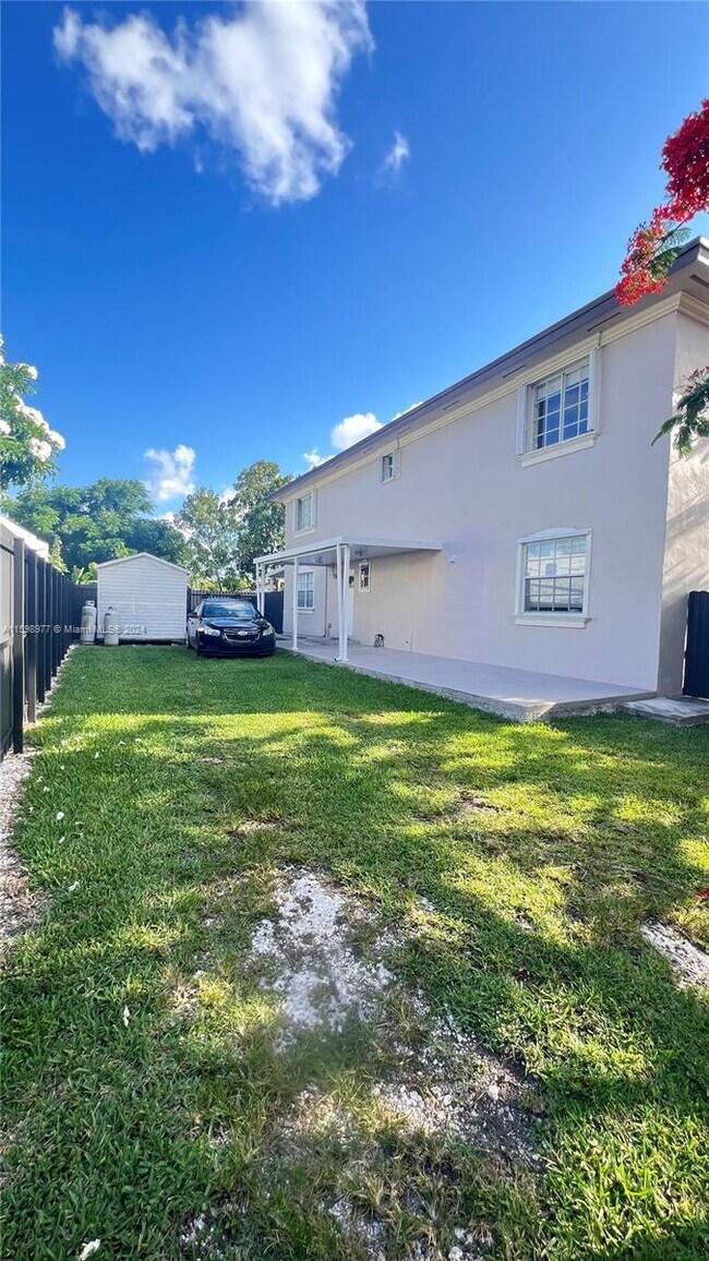 30701 SW 150th Ave Unit C, Homestead, FL 33033 Room for Rent in