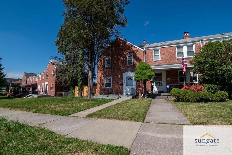 Primary Photo - 831 N Chapel Gate Ln