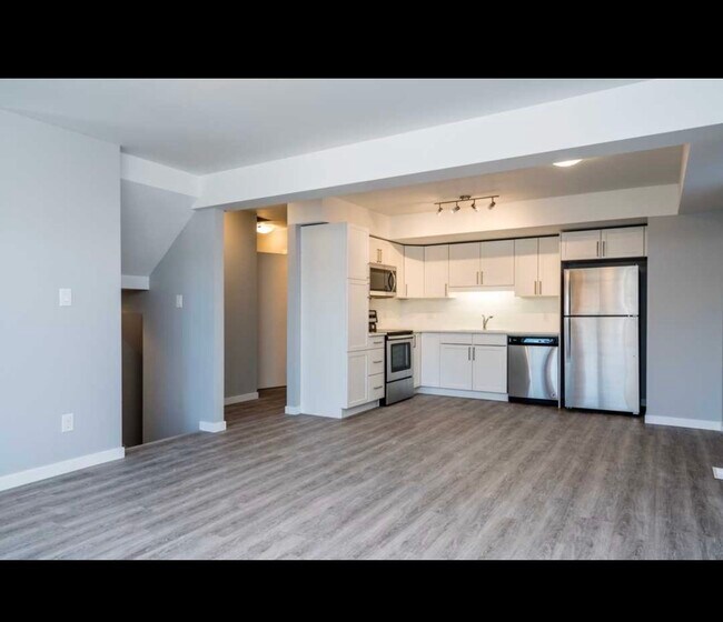 Photo du bâtiment - 530 Ross Ave