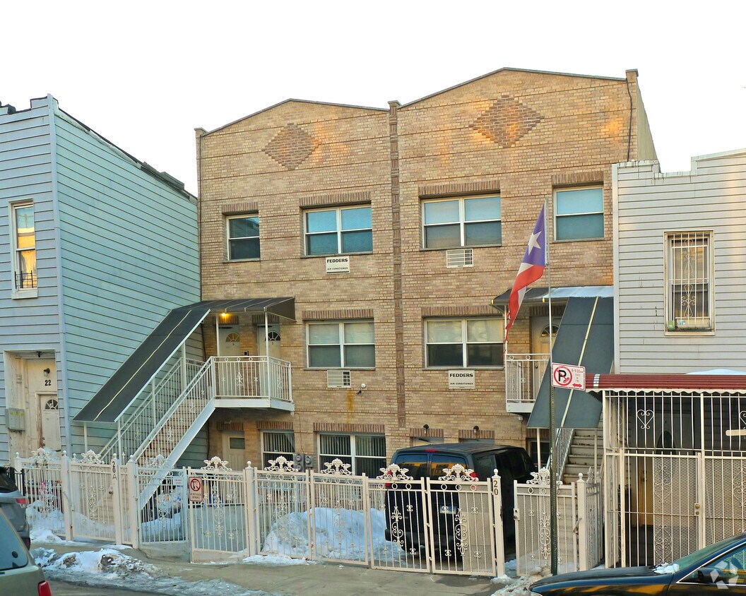 Primary Photo - 20-20A Starr St