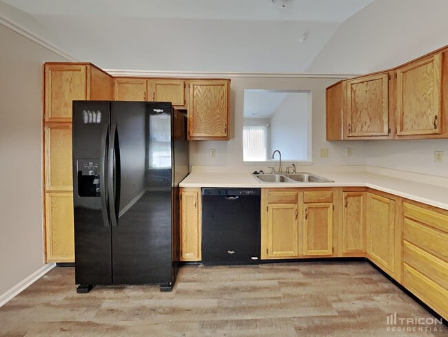 Building Photo - 1432 Nicole Dr