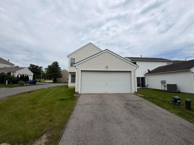 Building Photo - 9335 Polaris Green Dr