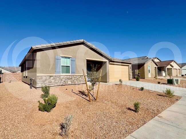 Building Photo - 12783 E Marietta Dr