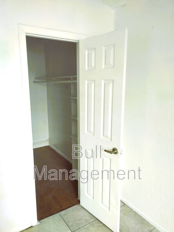 Building Photo - 5261 Alhambra Drive -