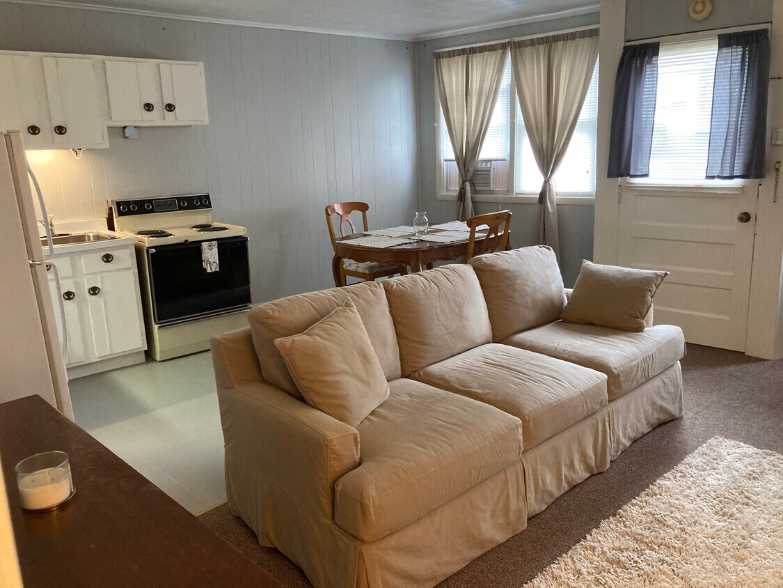 Foto principal - 133 Campbell Ave