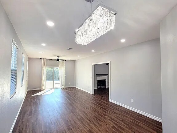 Primary Photo - 14837 Penasquitos Dr