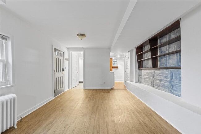 Building Photo - 5013 Stanton Ave