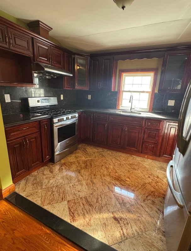 Building Photo - 85-19-8239 239th St