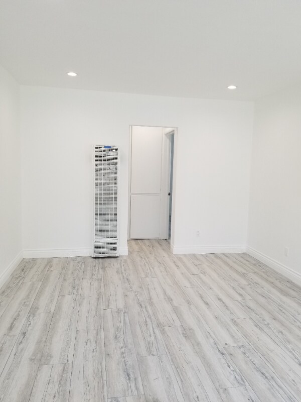 Foto del edificio - 3433 Madera Ave