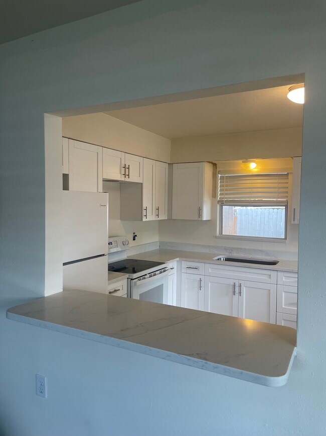 Foto del edificio - 403 S Orion Ave