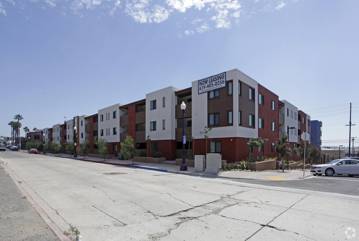 Primary Photo - The Mission Apartments
