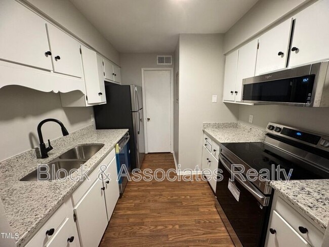 Building Photo - 1222 Teakwood Pl