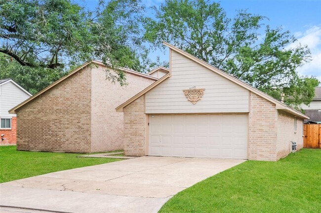 Building Photo - 10531 Mills Walk Dr