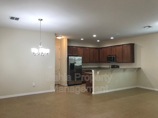 Building Photo - 13833 Bridgewater Crossings Blvd