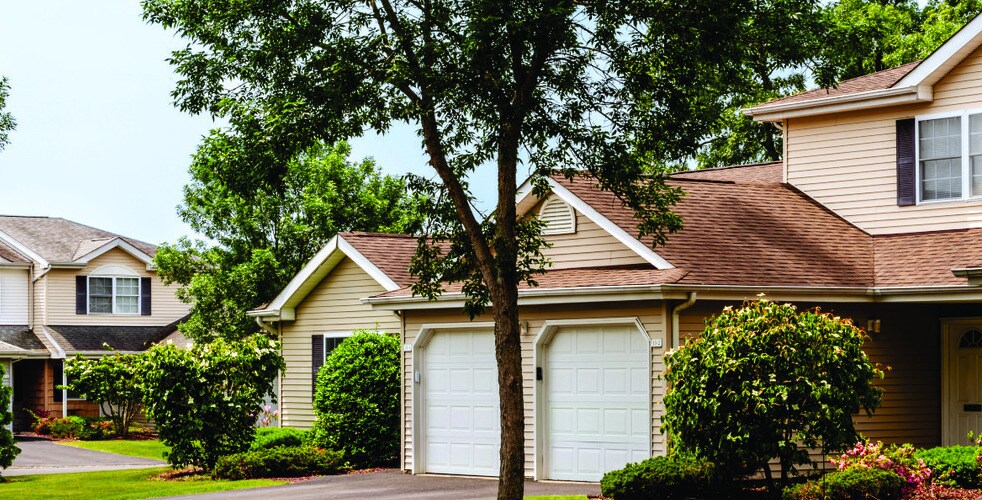 Mirror Pond Apartments Moriches, NY