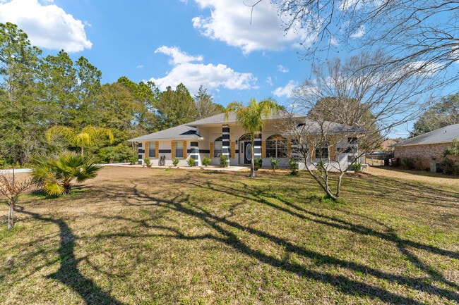 Building Photo - 2440 Sunrise Dr