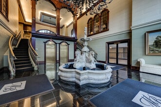 Building Photo - 3334 Peachtree Rd NE