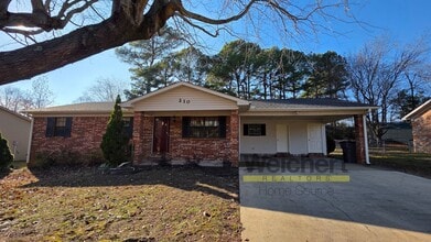 Building Photo - 210 Tracy Ln