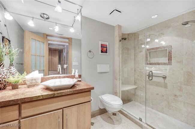 Foto del edificio - 280 S Collier Blvd