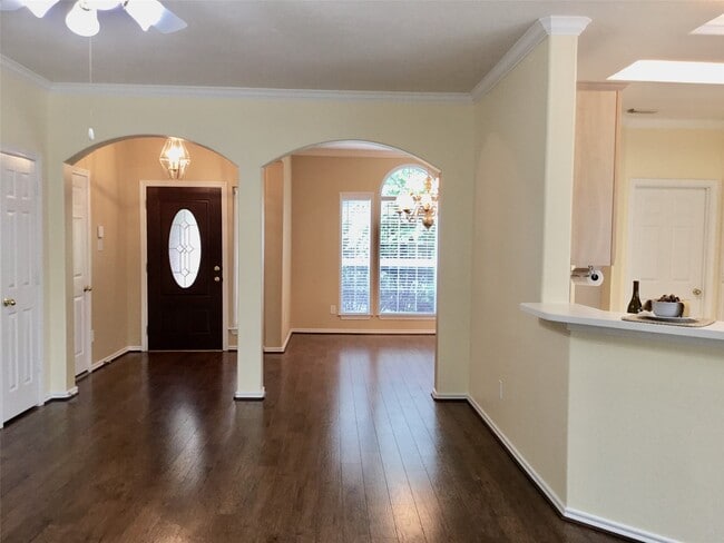 Foto del edificio - 114 N Queenscliff Cir