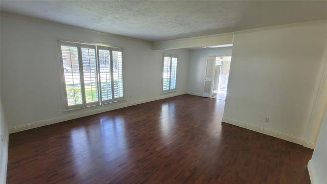 Building Photo - 7903 Meadow Park Dr