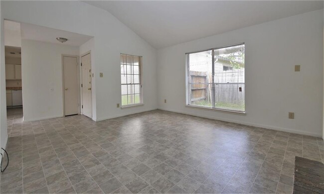 Building Photo - 7514 Shaddock Dr