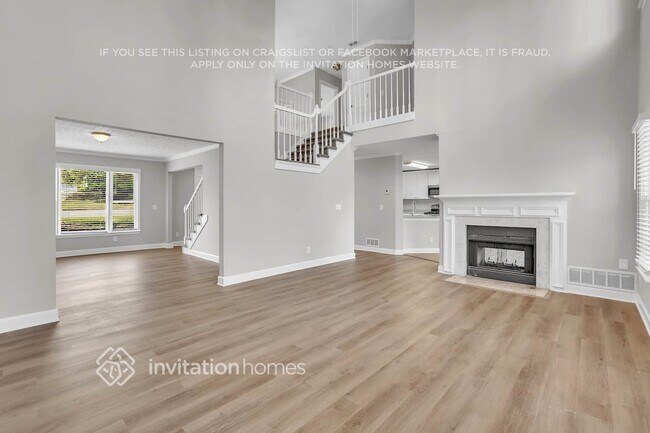 Foto del edificio - 1810 Collines Ave