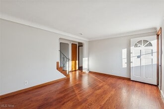 Building Photo - 5732 E 141st St