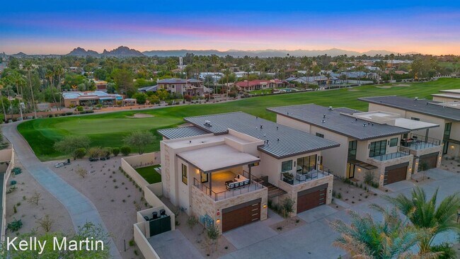Building Photo - 2 br, 2.5 bath House - 6331 E Phoenician B...