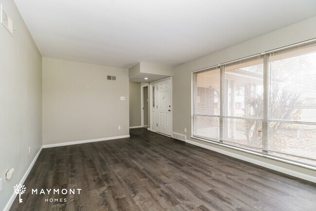 Foto del edificio - Comfortable Living in Florissant