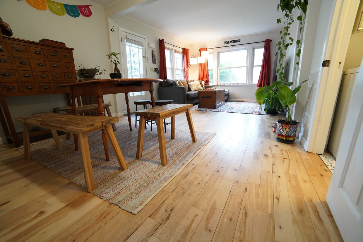 47 Mansion St Unit B, Winooski, VT 05404 Apartments in Winooski, VT