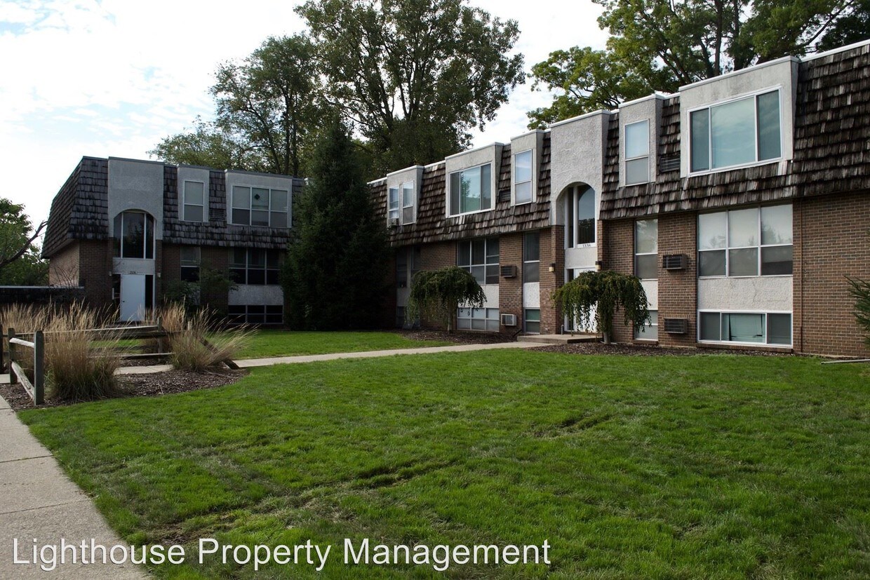 Foto principal - 1337-1336 Morgan St NW