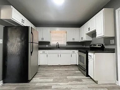 Foto del edificio - 3509 Cambridge Rd