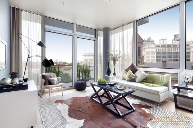 Foto del edificio - 525 Clinton Ave