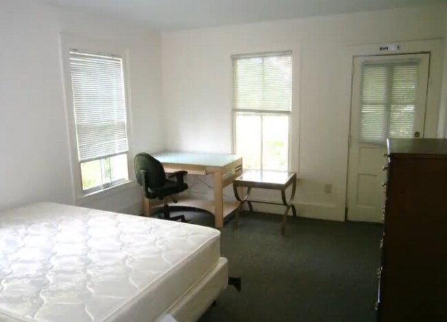 Foto del edificio - 112 Highland Pl