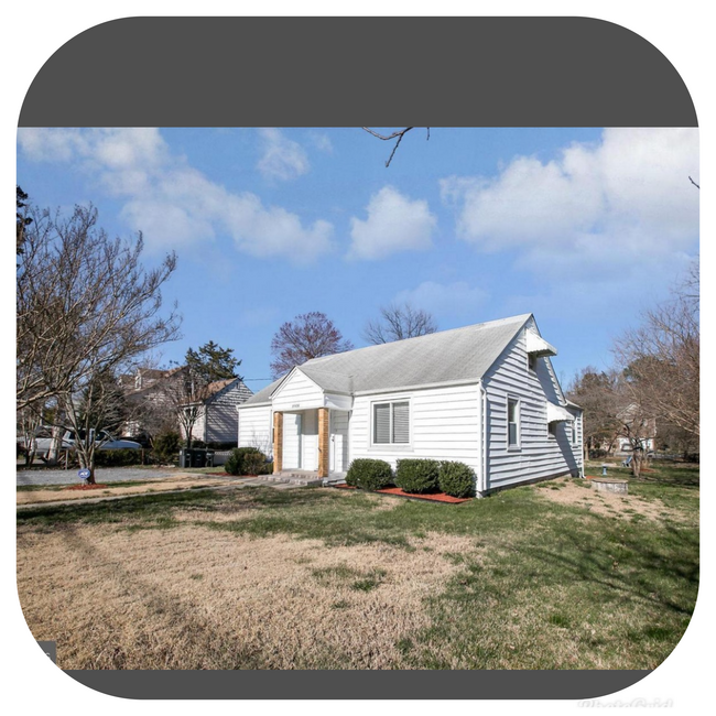 Building Photo - 8908 Clayton Ln