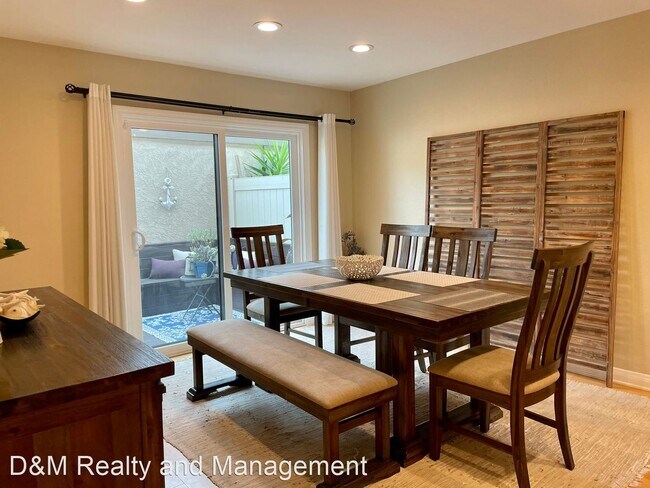 Foto del edificio - 3 br, 2.5 bath House - 6849 Maple Leaf Drive