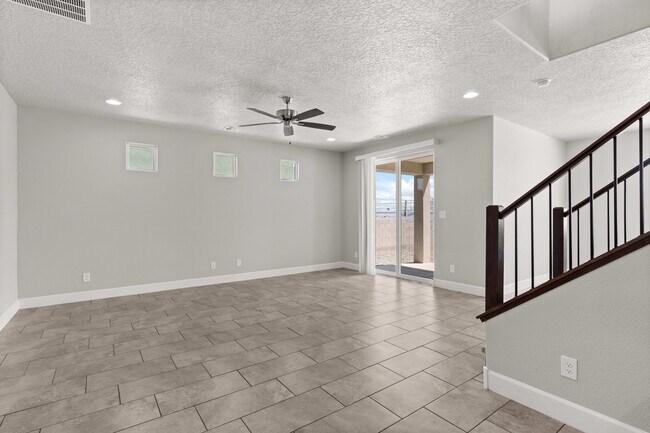 Foto del edificio - 340 Pinnacle Dr SE