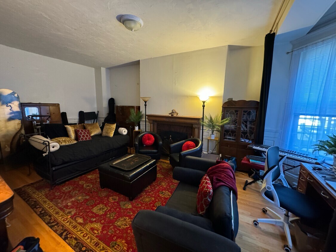 Foto principal - 481 Beacon St