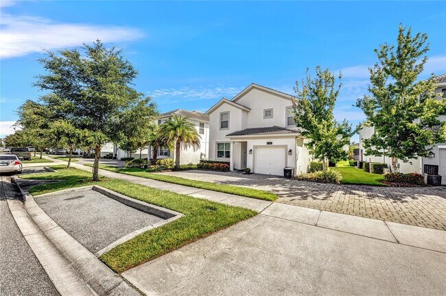 Building Photo - 4782 Kings Castle Cir