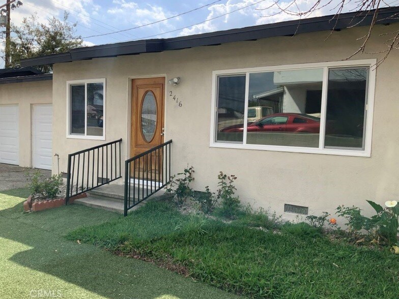 Primary Photo - 2416 Huntington Dr