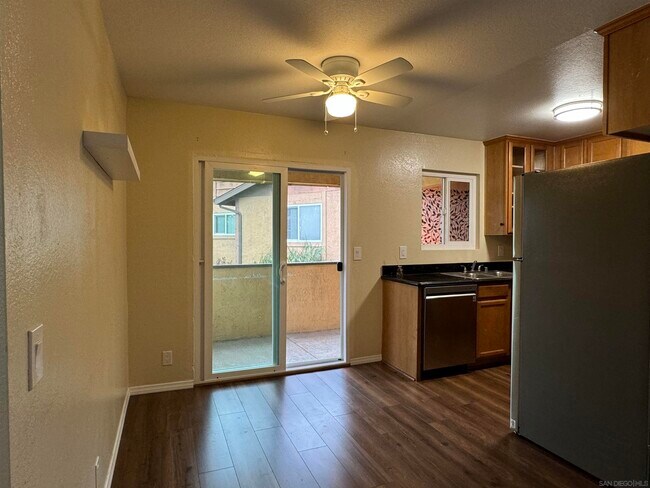 Building Photo - 506 Calle Montecito