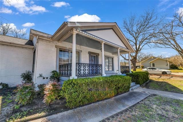 Building Photo - 415 W Couts St