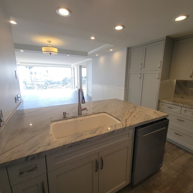 Building Photo - Beachfront Coastal Condo in Oceanside – In...