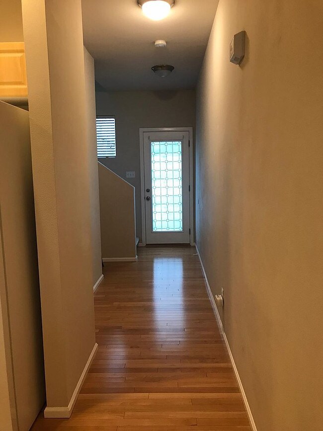 Foto del edificio - 2476 NE Ivy Way - 3 bedrooms