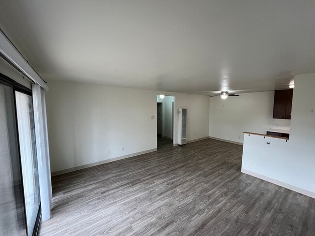 Building Photo - 3490 Santa Maria Way