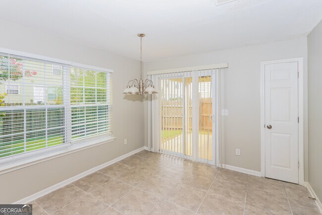 Building Photo - 153 Prity Ct