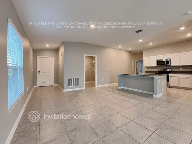 Building Photo - 1145 Peach Crk Dr