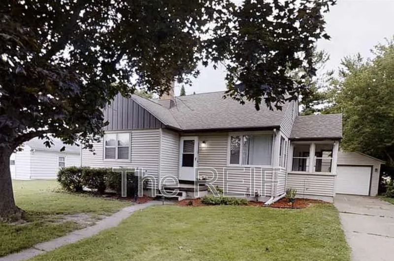 Building Photo - 2636 Cecelia St