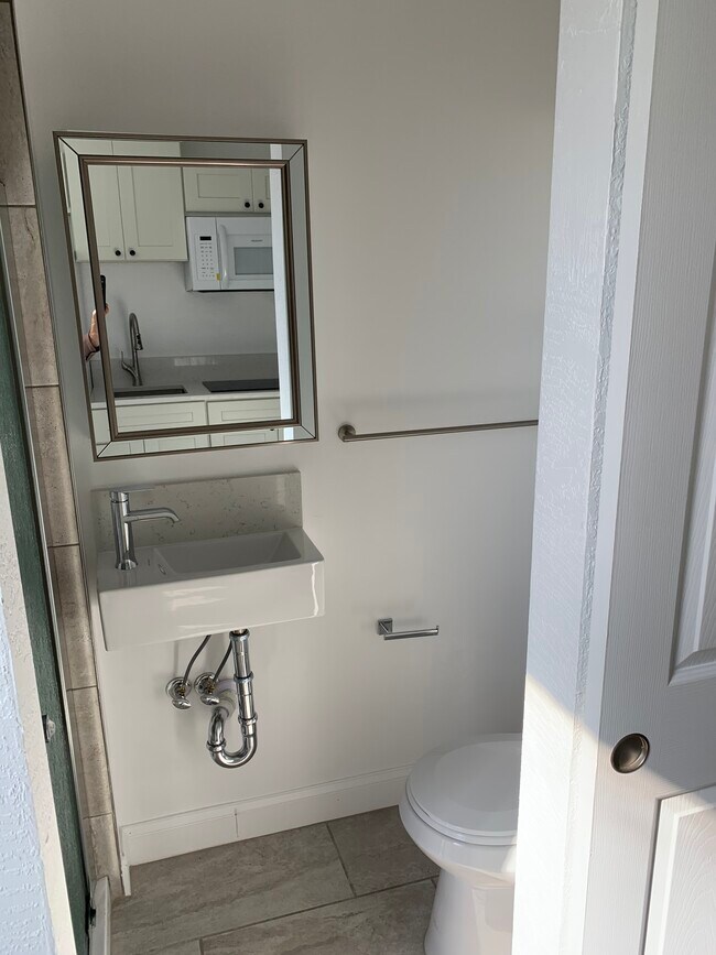 Foto del edificio - 512 Canal St